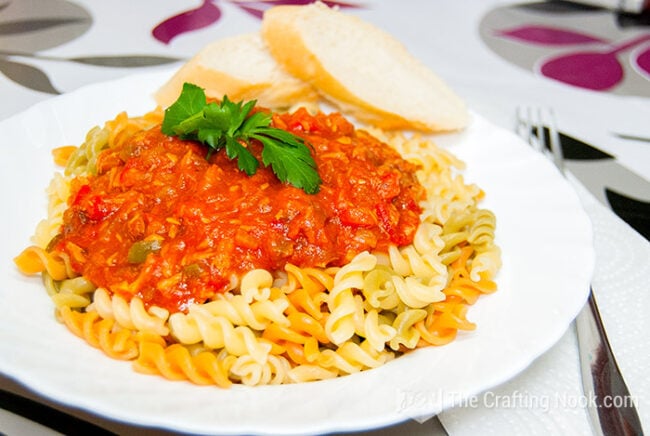 45 grades view of Delicious Fusilli Tuna Pasta Sauce served