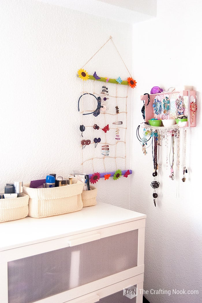 genarla  view of crafty Jewelry organizer with jewelry  in room area