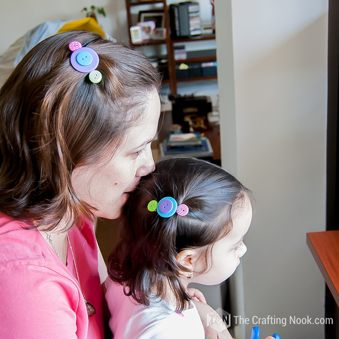 button hair clip mom and daughter