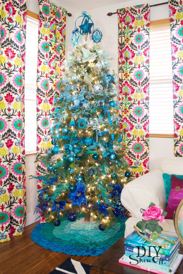 Ombre Christmas Tree by DIY Show Off.