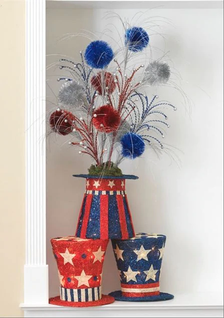 Create a Patriotic Centerpiece for President’s Day by Trendy Tree