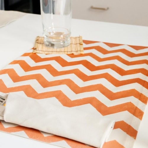 DIY Fabric Placemats with Chevron painted effect on the dining table