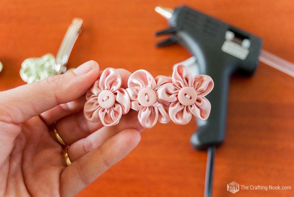 DIY Fabric Flower Hair Clips The Crafting Nook