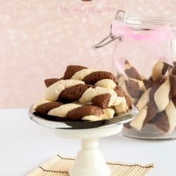 Vanilla Moka Twirl Cookies #Recipe #cookierecipe