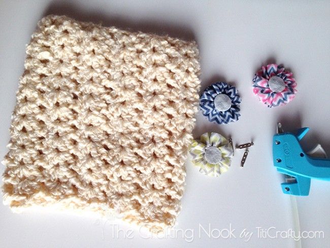 general view of Swell Shell Crochet Cowl and some decorations