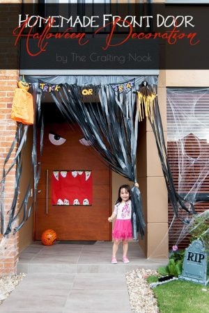 Homemade Front Door Halloween Decoration Tutorial #halloweendecoration #frontdoordecoration #halloweenfrontdoor