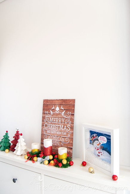 Faux-PalletChristmas-Sign-Plus-Mantel-Reveal-Easy