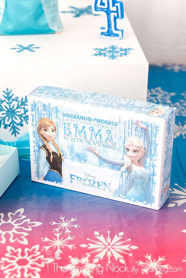 Frozen Themed Cake Box and Individual Cake Boxes | The Crafting Nook