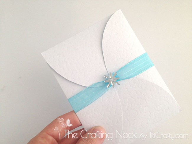 showing card with ribbon
