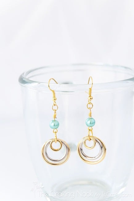 Silver-and-Gold-Multi-circle-Earrings-DIY