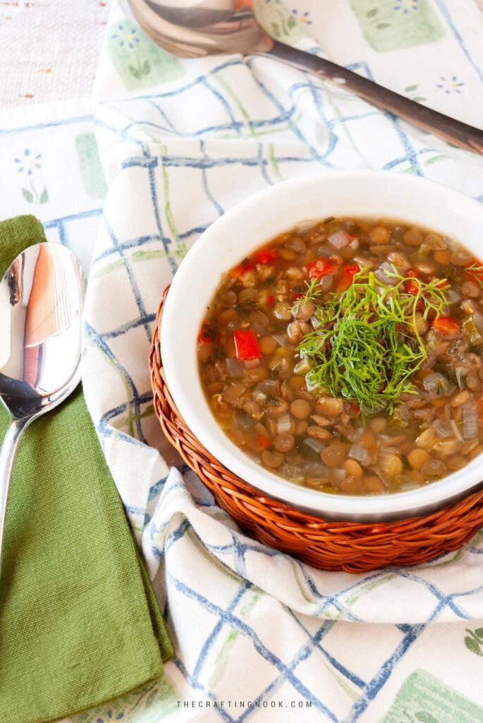 Delicious Vegetarian Lentil Soup Recipe Cover Image