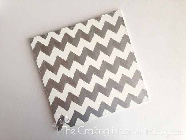 chevron pattern already painted in silver color