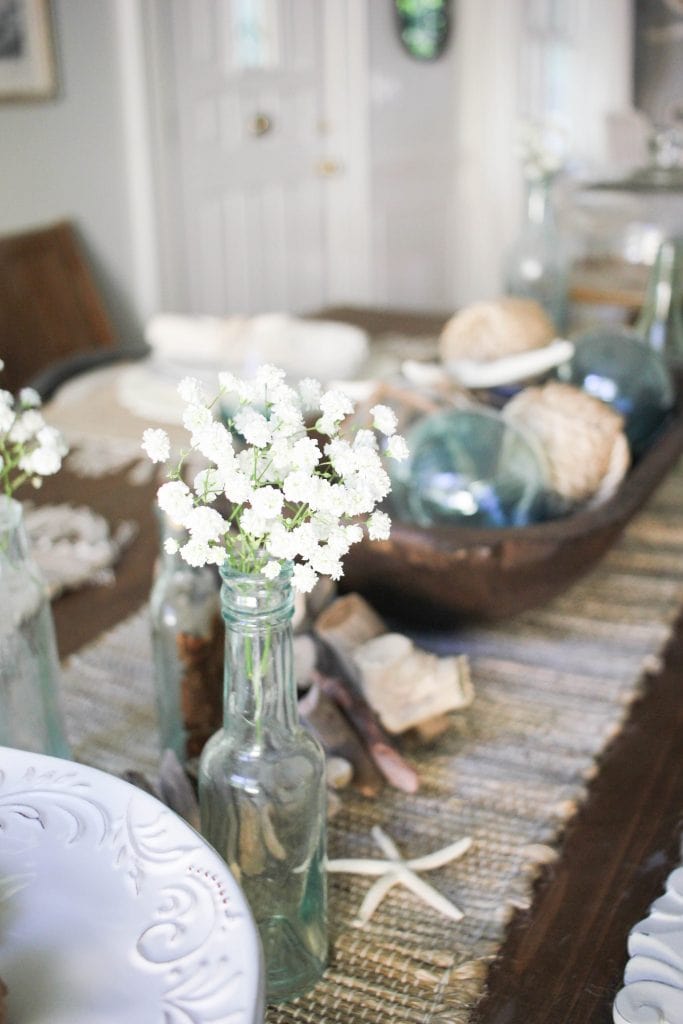 COASTAL FARMHOUSE TABLESCAPE 