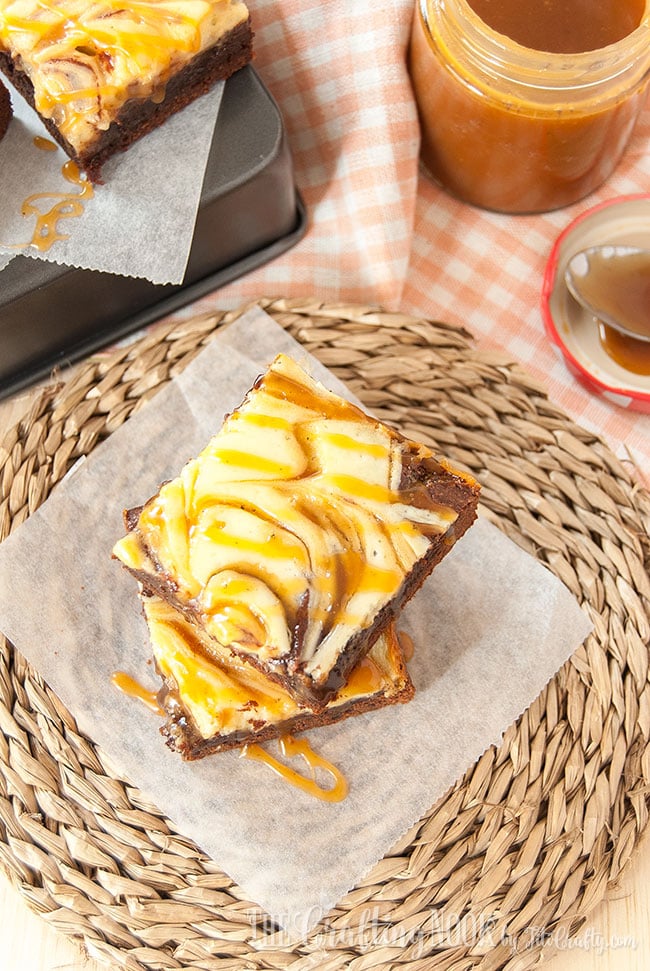 Salted Caramel Cheesecake Brownies | The Crafting Nook