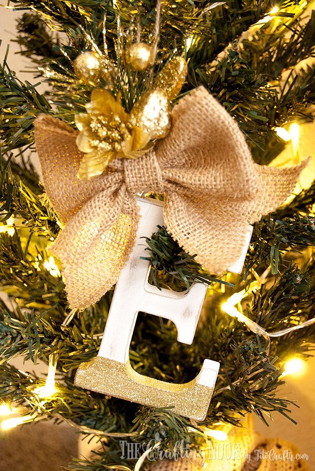 Diy Family Rustic Monogram Christmas Ornaments The Crafting Nook