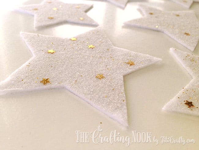 closer view of felt star with glitter