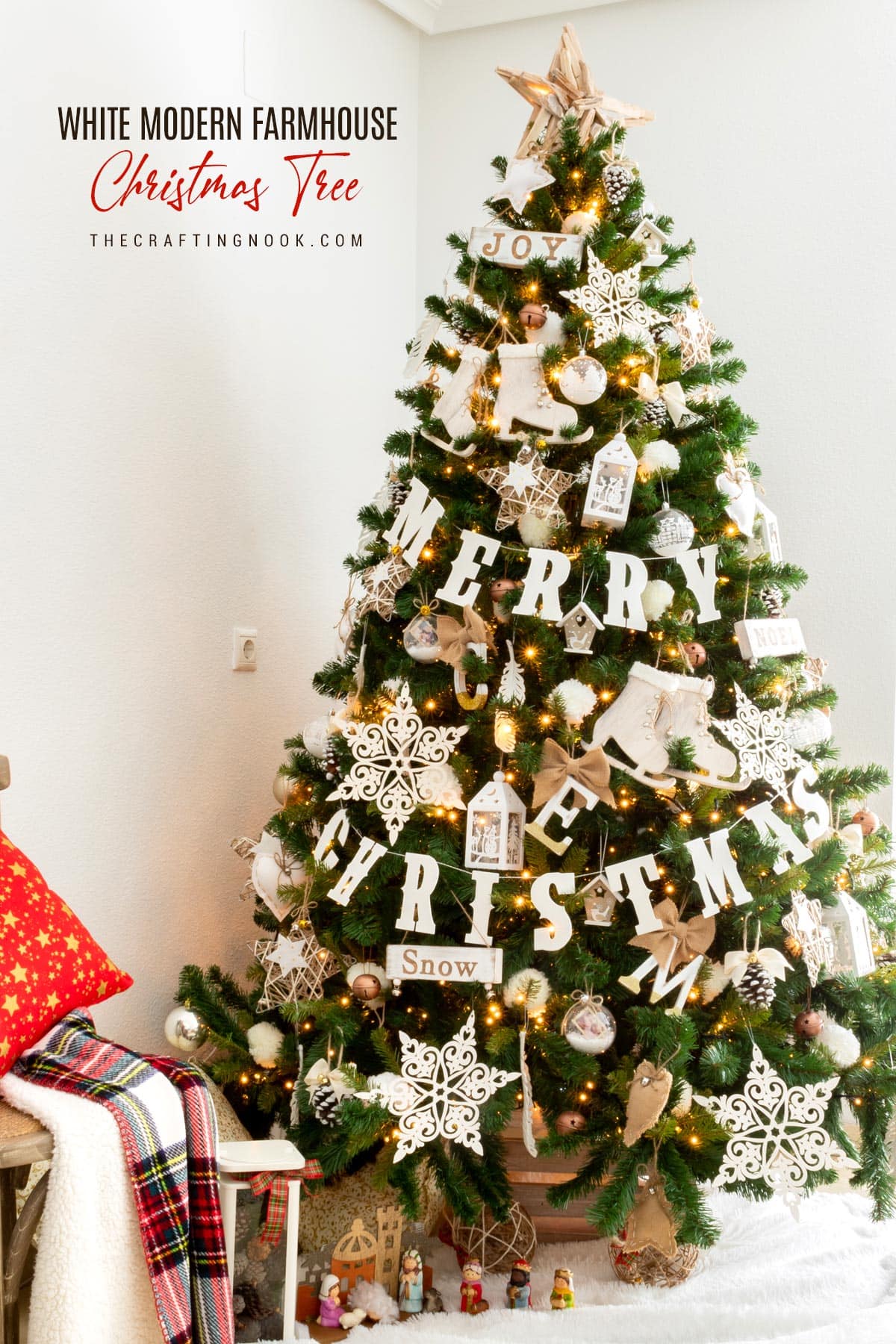 White Modern Farmhouse Christmas Tree Decor - The Crafting Nook