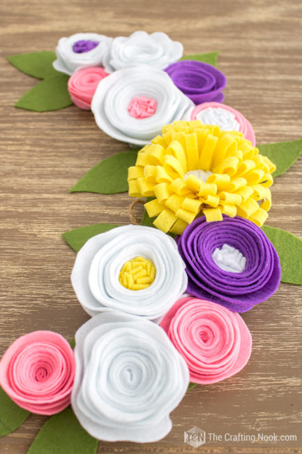 How to make Easy and Cute Felt Flowers