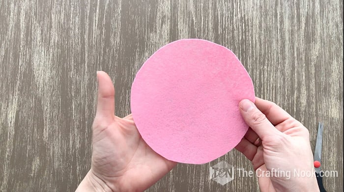 Another pink felt circle 