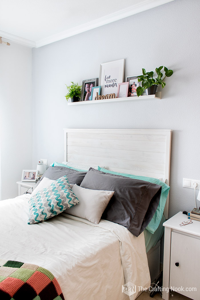 Diy Rustic Wooden Headboard The Crafting Nook