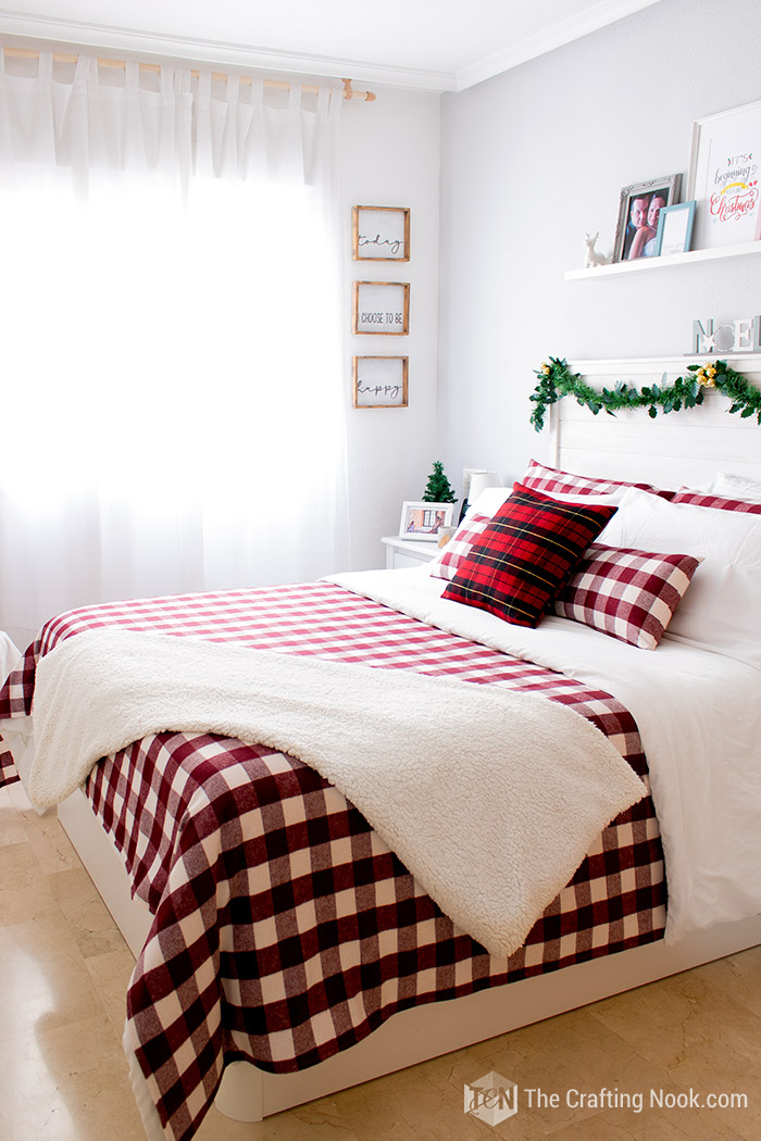 Red and White Buffalo Plaid Christmas bedroom