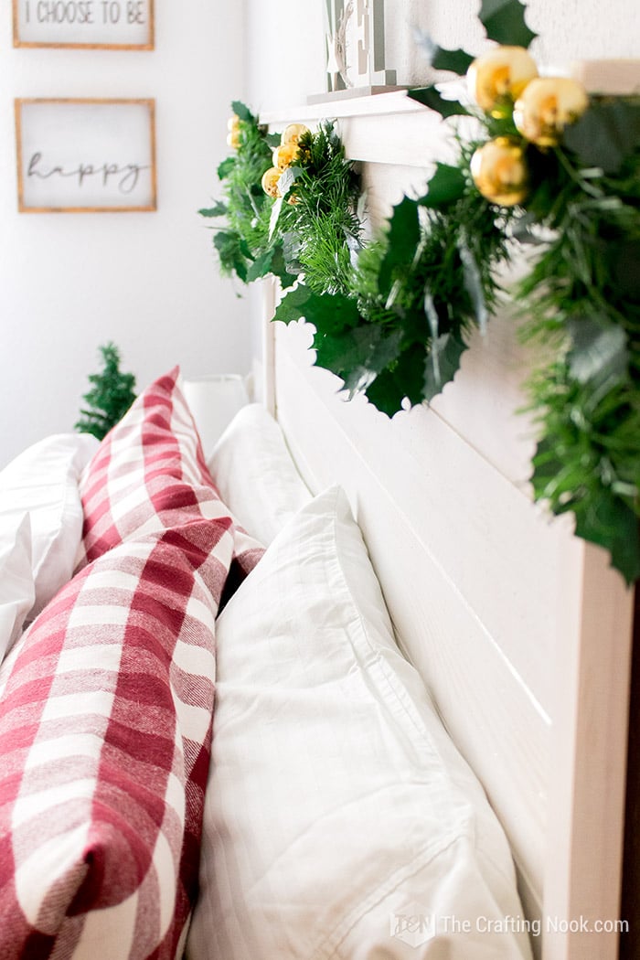 Side close-up image of the headboard of the bed