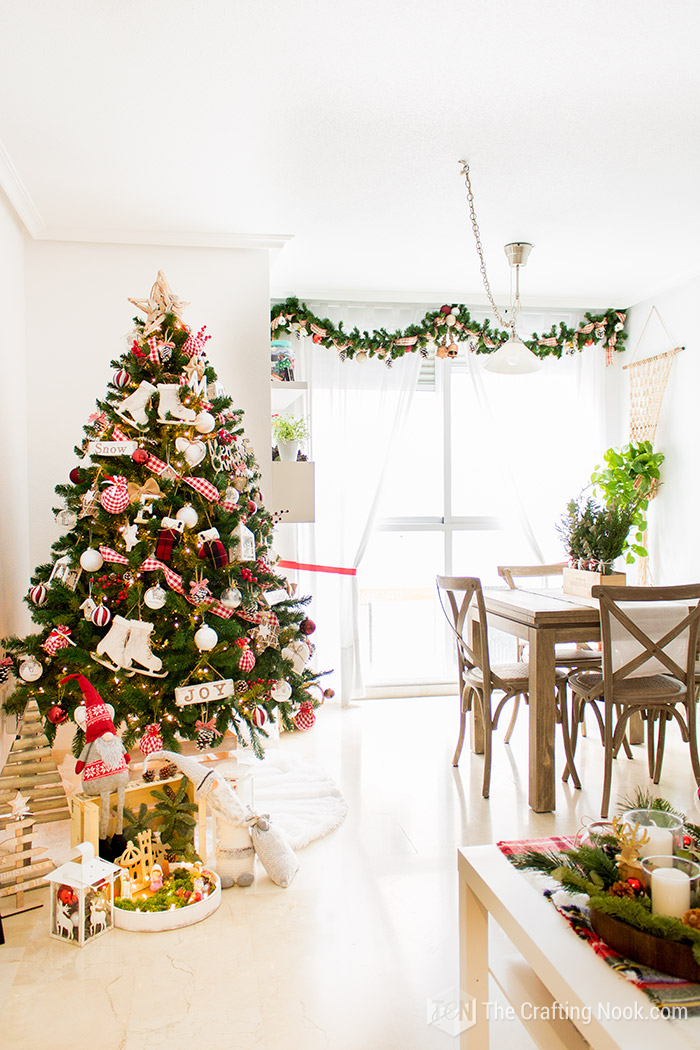 Red Plaid Christmas Decor: Cozy Tour - A Pop of Pretty