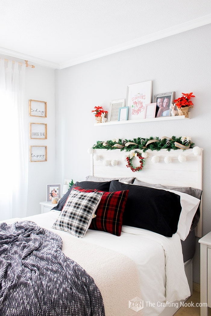 image of Black and White Buffalo Plaid Christmas Bedroom Decor