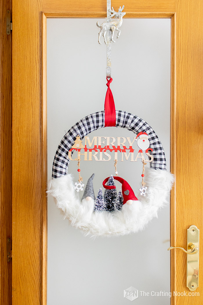 DIY Buffalo Check Gnomes Christmas Wreath Tutorial