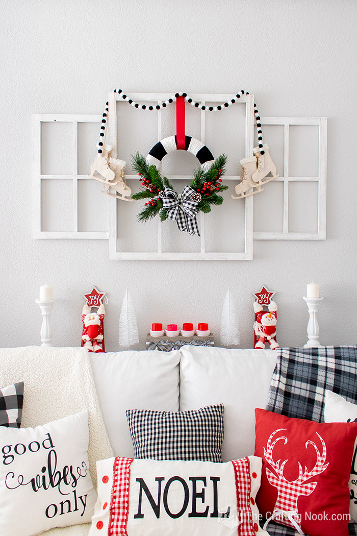 DIY Inexpensive Black and White Buffalo Check Christmas Wreath