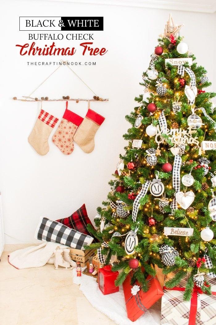 Black and White Buffalo Check Christmas Tree 2019 | The Crafting Nook