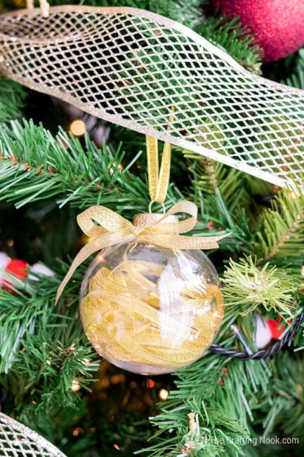 DIY Ribbon Christmas Ornaments (with video tutorial) - The Crafting Nook