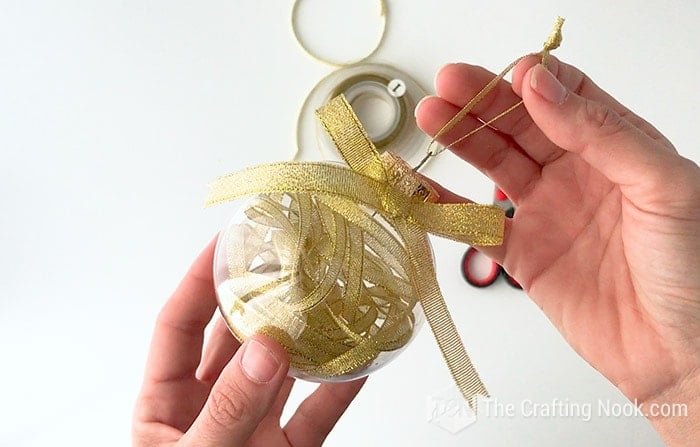 DIY Ribbon Christmas Ornaments (with video tutorial) - The Crafting Nook