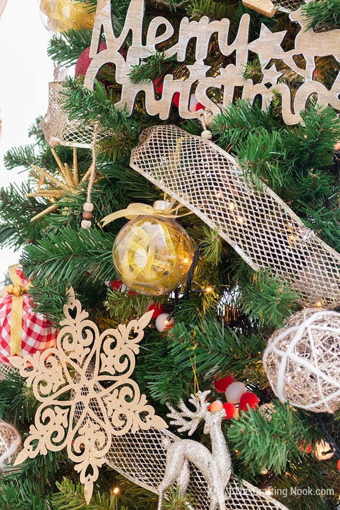 gold mesh christmas tree ribbon