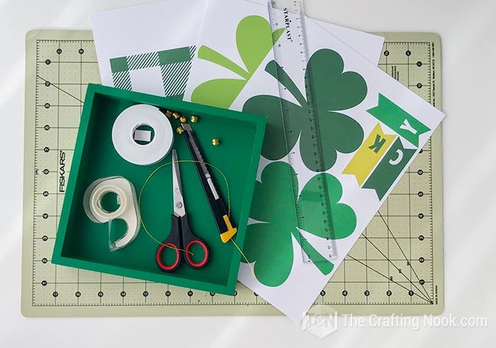 general view of Lucky Shamrock Frame supplies