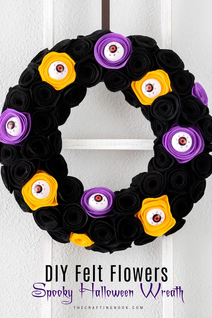 DIY Felt Flowers Spooky Halloween Wreath