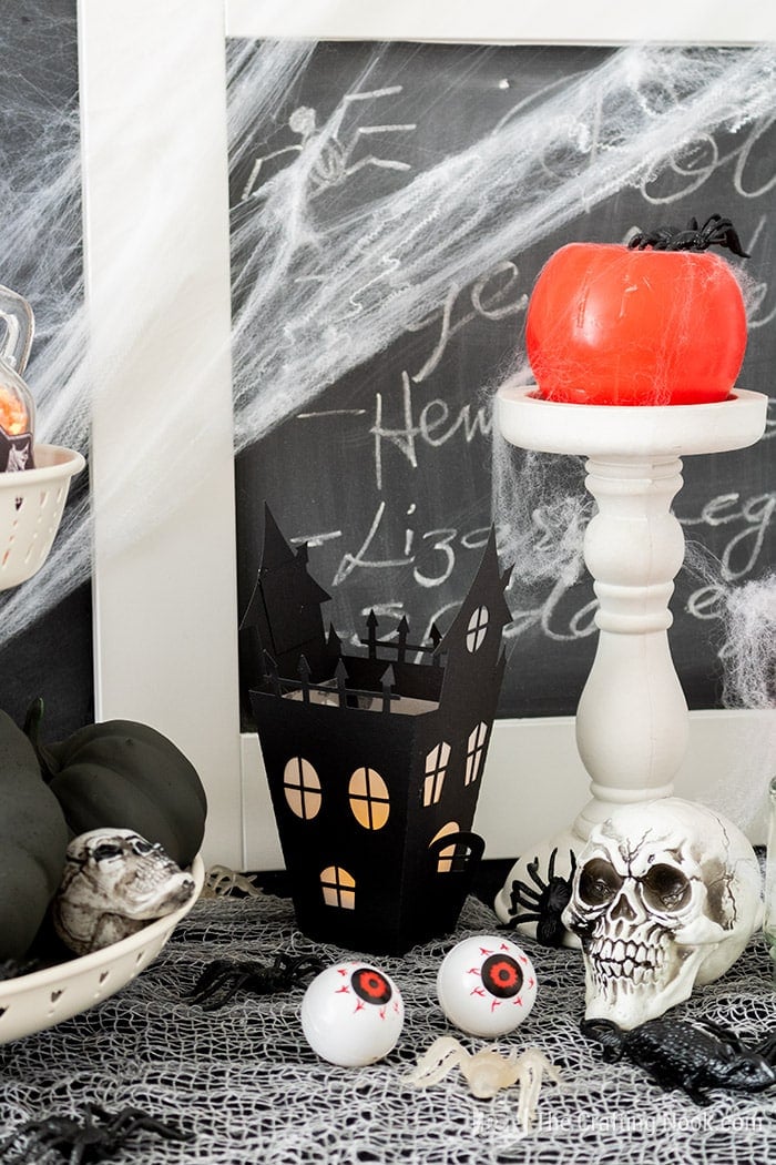 Cute Halloween haunted house lanterns