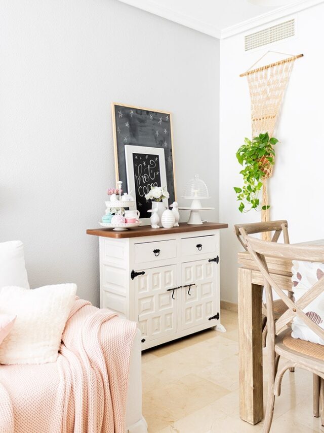STR DIY Vintage buffet makeover Using chalk paint