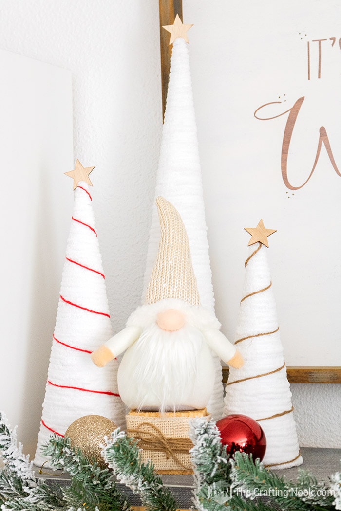 Yarn Christmas Trees (DIY)