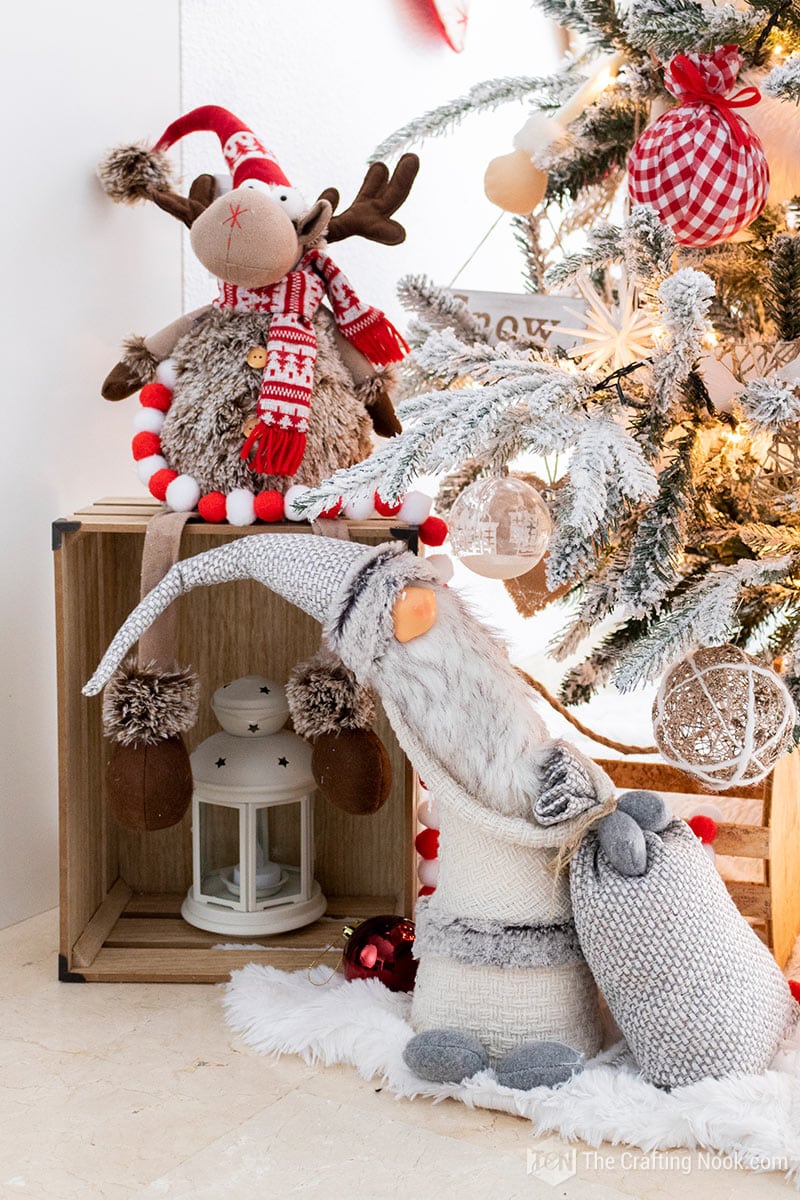 Winter Wonderland Christmas Decorations Home Tour 2021 - The Crafting Nook