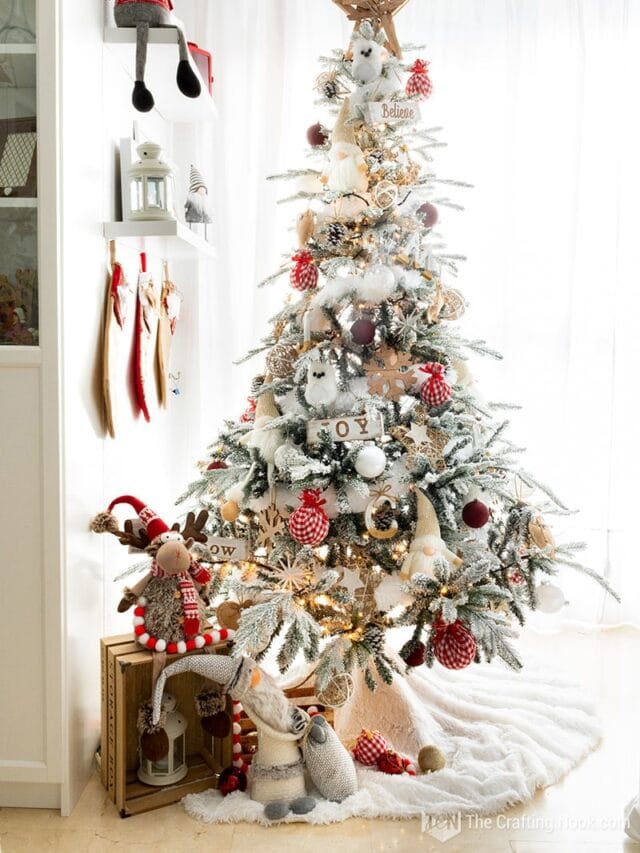 cropped-Rustic-Winter-Wonderland-Christmas-Tree-finished.jpg