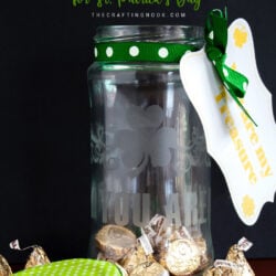 St. Patrick's Day Etched Glass Jar Gift cover image with title overlay