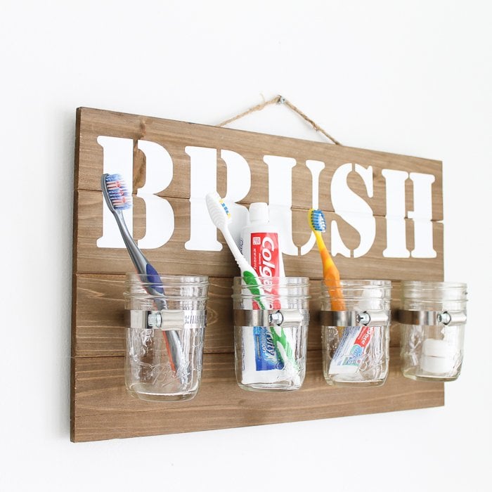 Mason Jar Wall Decor: Bathroom Organizer by The Country Chick Cottage