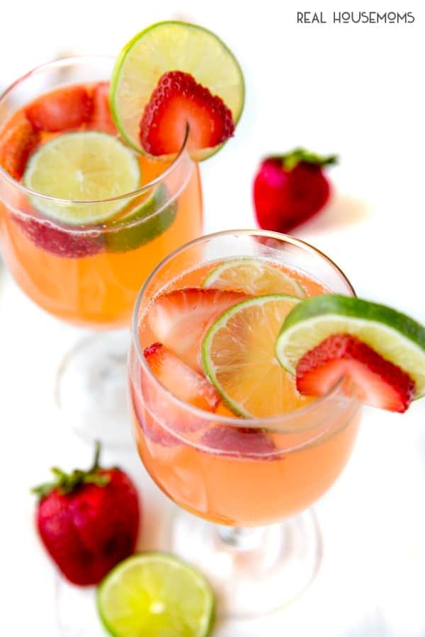 Refreshing Summer Drinks: STRAWBERRY & LIME MOSCATO PUNCH by Real Housemoms