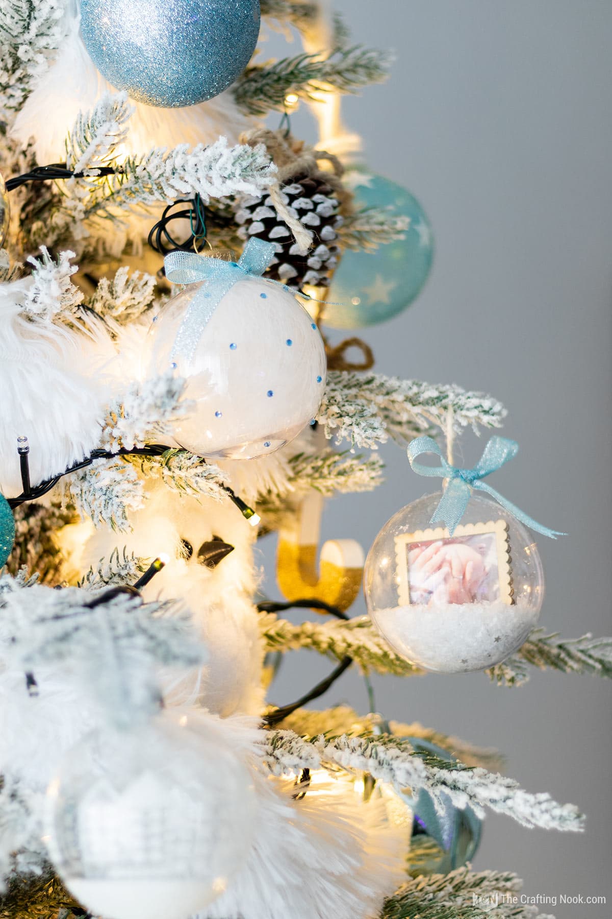 White, Blue and Gold Christmas Tree Decor 2022 - The Crafting Nook