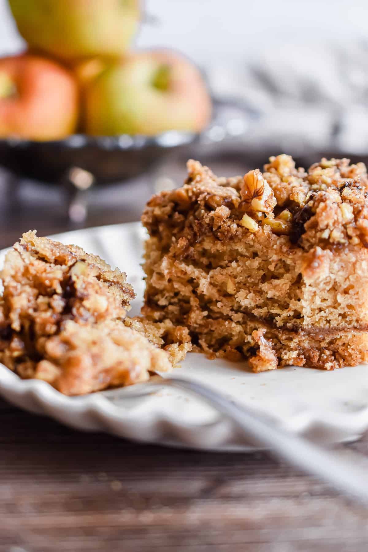 Fall Apple Dessert: APPLESAUCE COFFEE CAKE WITH STREUSEL TOPPING By Lynns way of Life