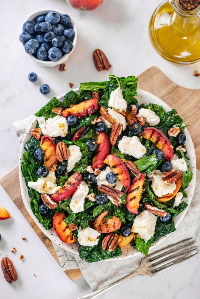 Grilled Peaches and Mozzarella in a Kale Salad 