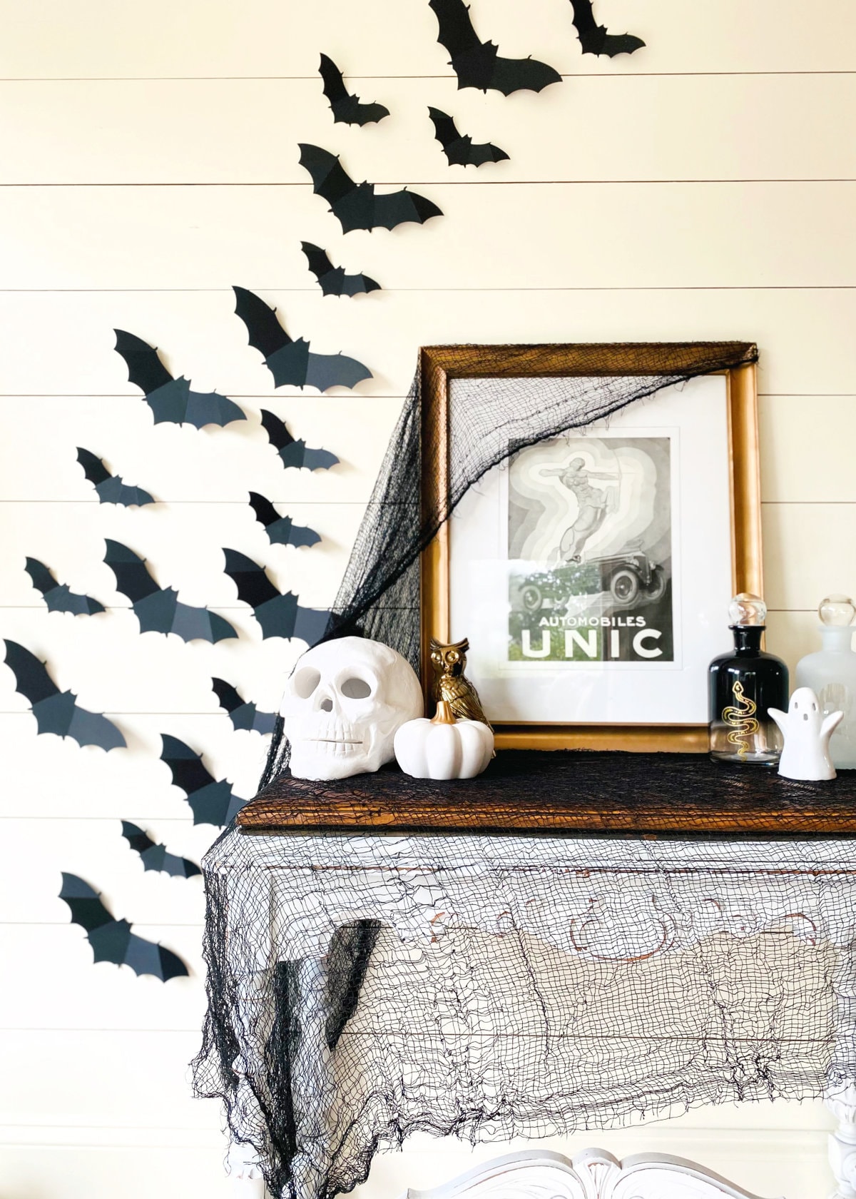 FREE Printable Bats Templates for a Bat Wall by Country Girl's Life