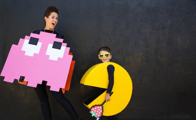 DIY PAC-MAN Halloween Costume by The Effortless Chic