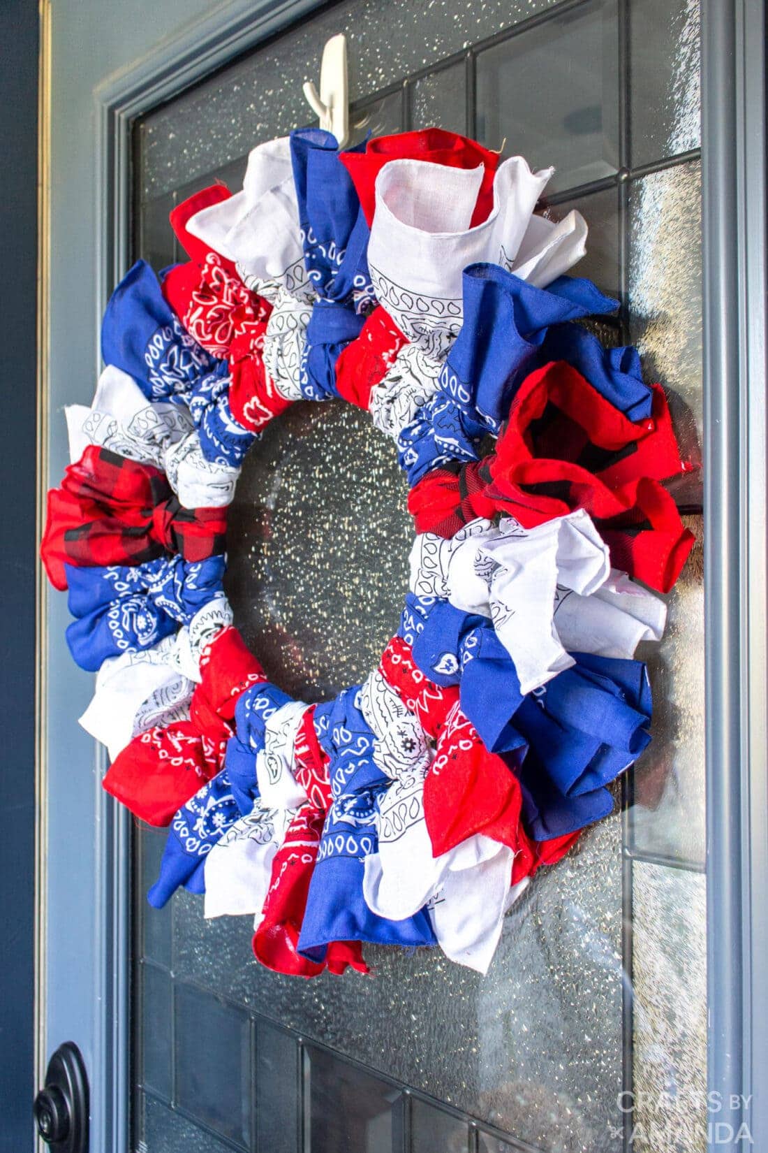 27+ Red, White and Blue Crafts - The Crafting Nook